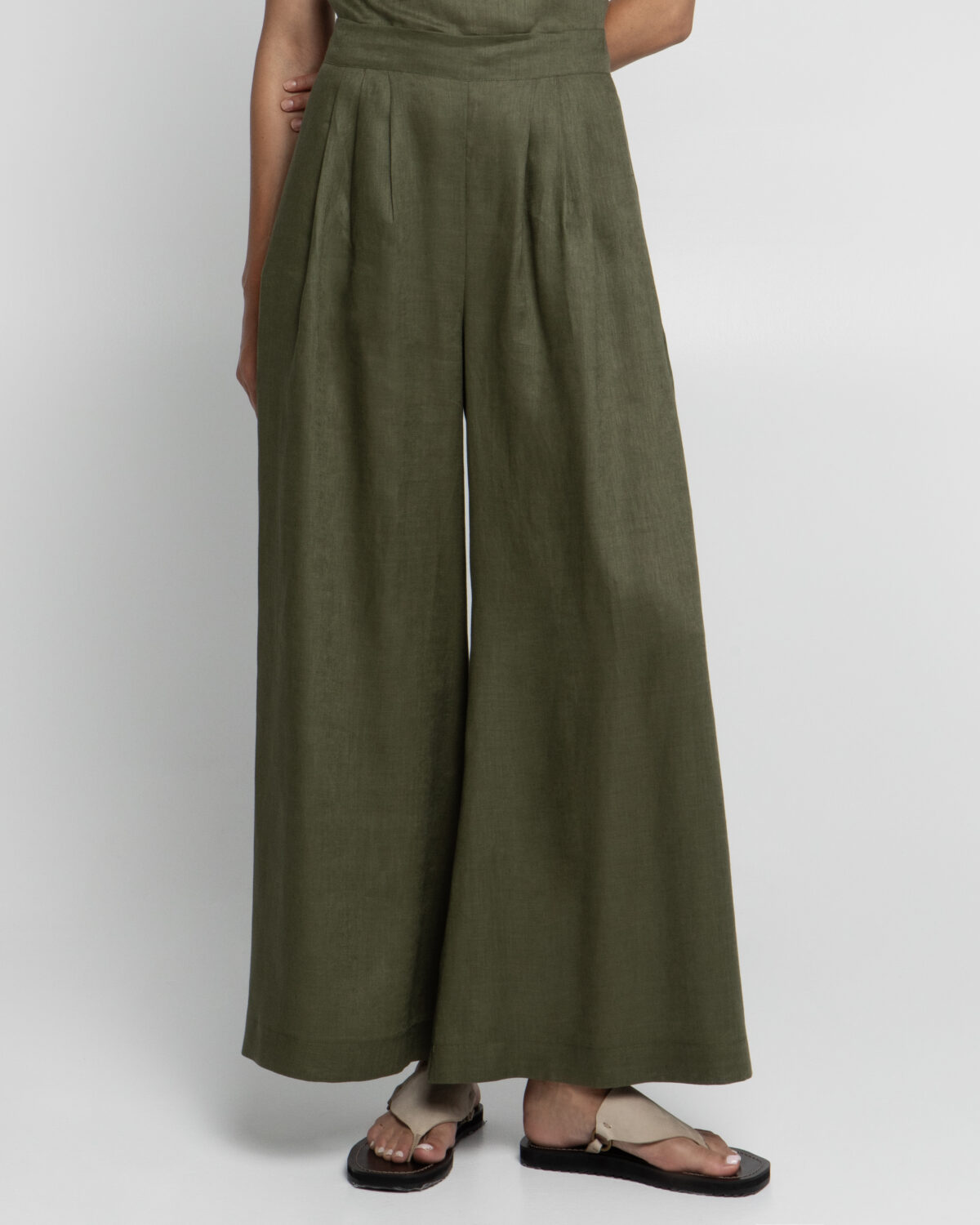 Archaic Kori Olive Pleated Pants